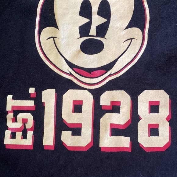 Crew Neck Disney Mickey Mouse Sweatshirt Size Medium - Picture 4 of 6